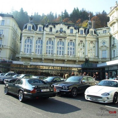 Karlovy Vary 5. Jaguar x Aston Martin